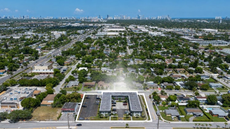More Photos Of 18101 NW 7th Ave, Miami Apartments For Sale