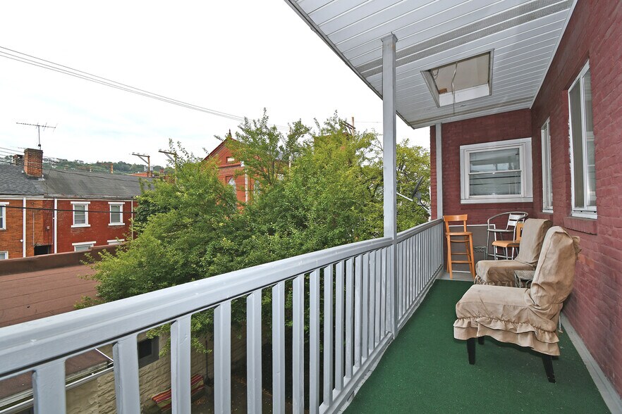 More Photos Of 15 S 14th St, Pittsburgh Multifamily For Sale