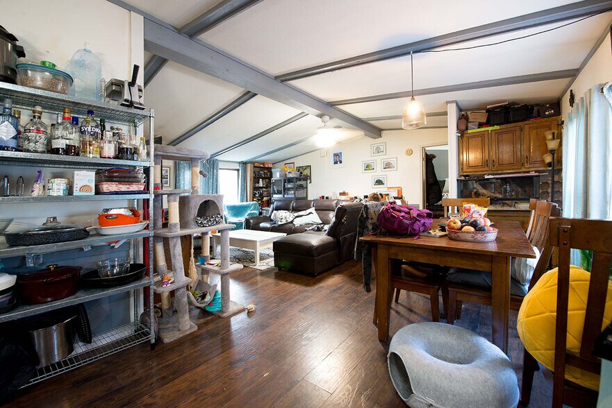 More Photos Of 292-304 Wade Rd, Liberty Apartments For Sale