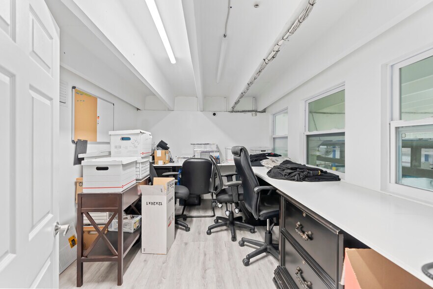 More Photos Of 990 NW 13th Ter, Fort Lauderdale Warehouse For Sale
