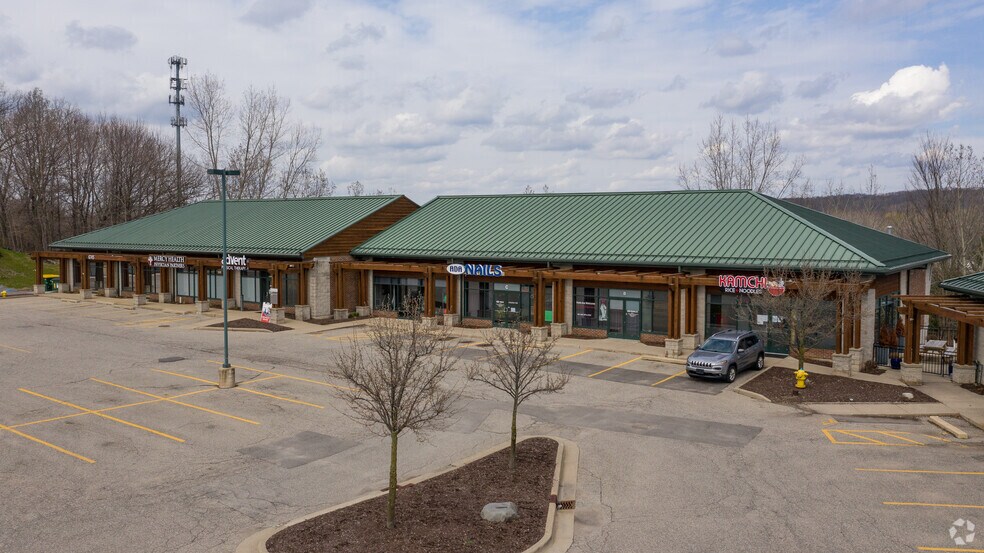 More Photos Of 6739-6745 Fulton St, Ada Storefront For Lease