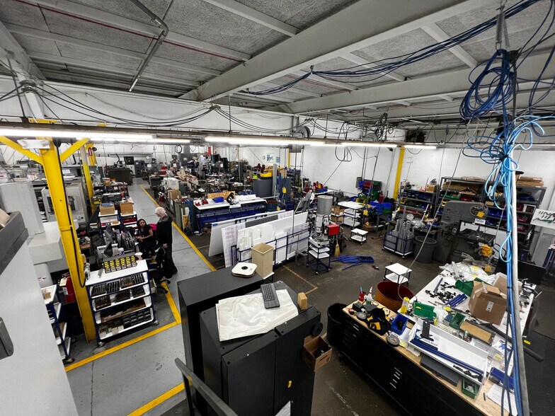 More Photos Of 4 Right Ln, Farmington Manufacturing For Sale
