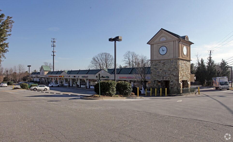 Primary Photo Of 12116-12168 Darnestown Rd, Gaithersburg Storefront For Lease