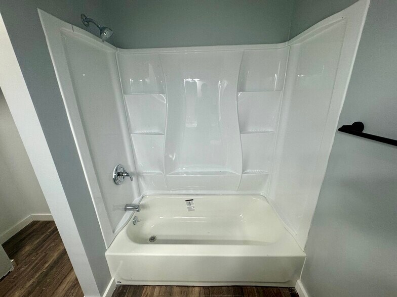 More Photos Of 3217 Wilmington Pike, Dayton Apartments For Sale
