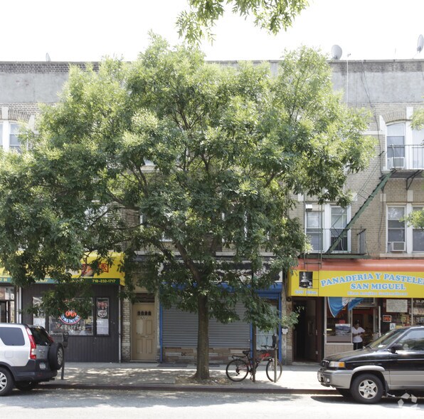 More Photos Of 6203 20th Ave, Brooklyn Storefront Retail Residential For Sale