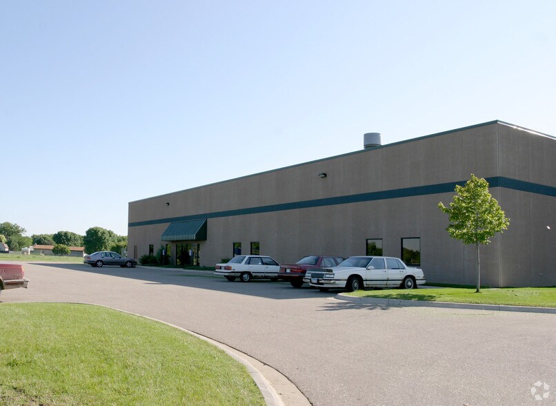 More Photos Of 21044 Heron Way, Lakeville Manufacturing For Lease
