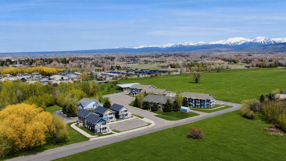 More Photos Of 650 Centennial Mountain st, Driggs Apartments For Sale