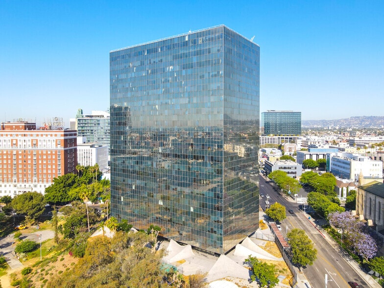 More Photos Of 600 S Commonwealth Ave, Los Angeles Office For Lease