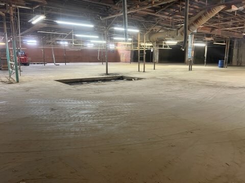 More Photos Of 440 Frankston St, Jacksonville Warehouse For Sale