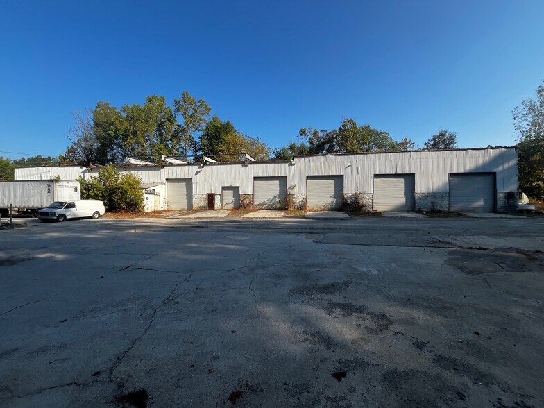 More Photos Of 1935 Veterans Memorial Hwy, Austell Land For Sale