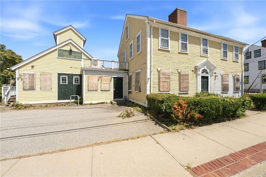 More Photos Of 3376 Post Rd, Warwick Restaurant For Sale
