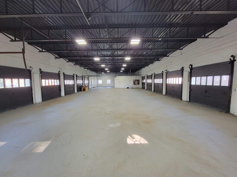 More Photos Of 105 Meade Rd, Syracuse Truck Terminal For Sale