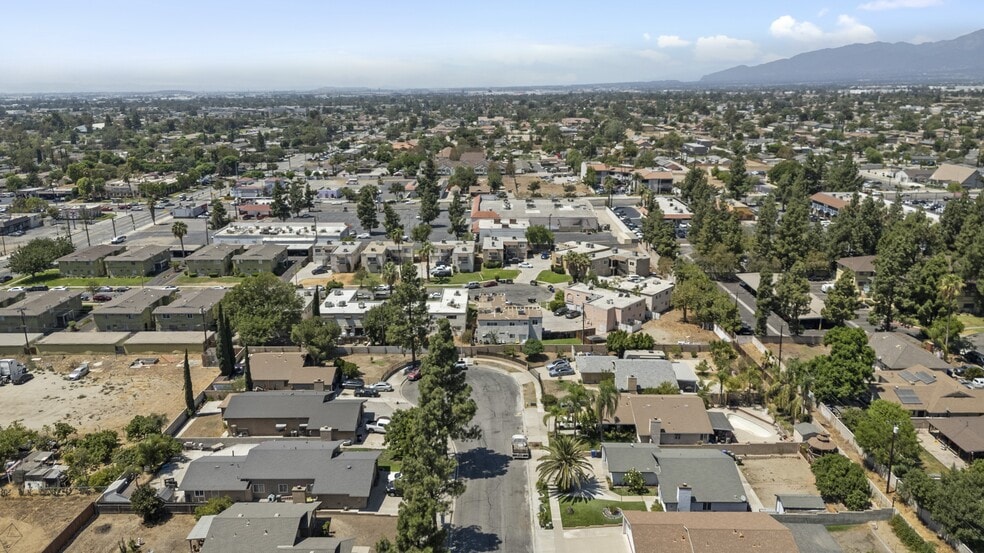 More Photos Of 9221 Wheeler Ct, Fontana Apartments For Sale