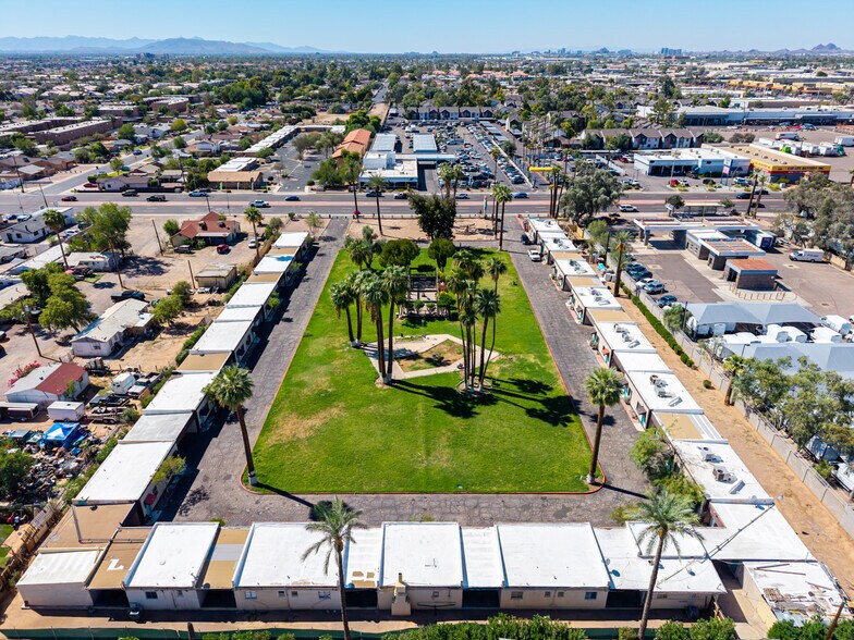 More Photos Of 537 S Country Club Dr, Mesa Hotel For Sale