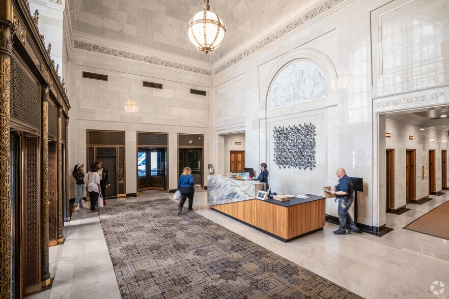 More Photos Of 123 S Broad St, Philadelphia Office For Lease