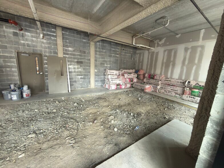 More Photos Of 2213 Bull St, Savannah Apartments For Lease