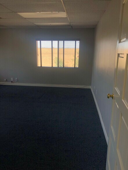 More Photos Of 6864 Indiana Ave, Riverside Office For Lease