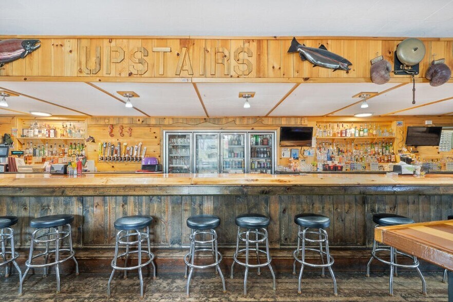 More Photos Of 4805 Netarts Hwy W, Tillamook Restaurant For Sale