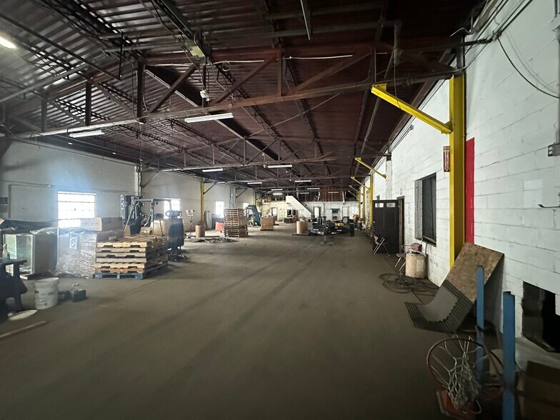 More Photos Of 9702 Portage Rd, Portage Warehouse For Lease