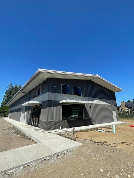 Primary Photo Of 134 Advance Ct, Lynden Warehouse For Lease