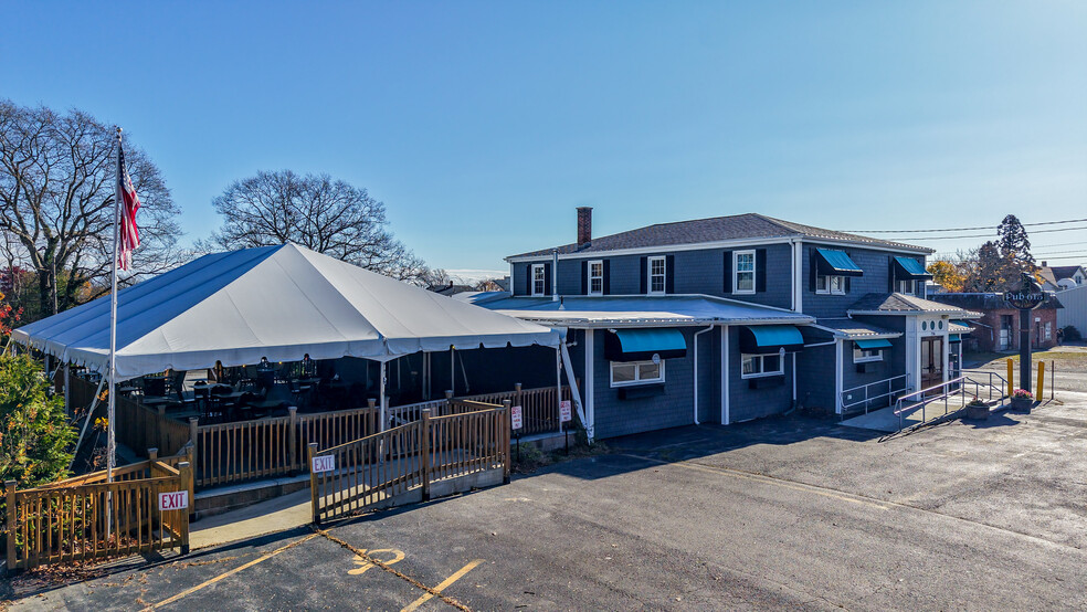 Primary Photo Of 736 Ashley Blvd, New Bedford Restaurant For Sale