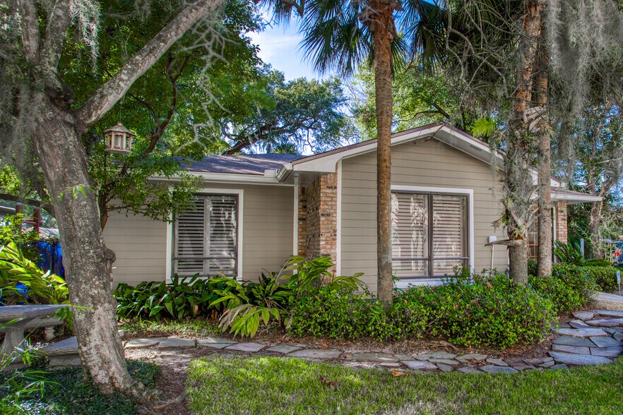 More Photos Of 80 Bonnie Loch Ct, Orlando Office For Lease
