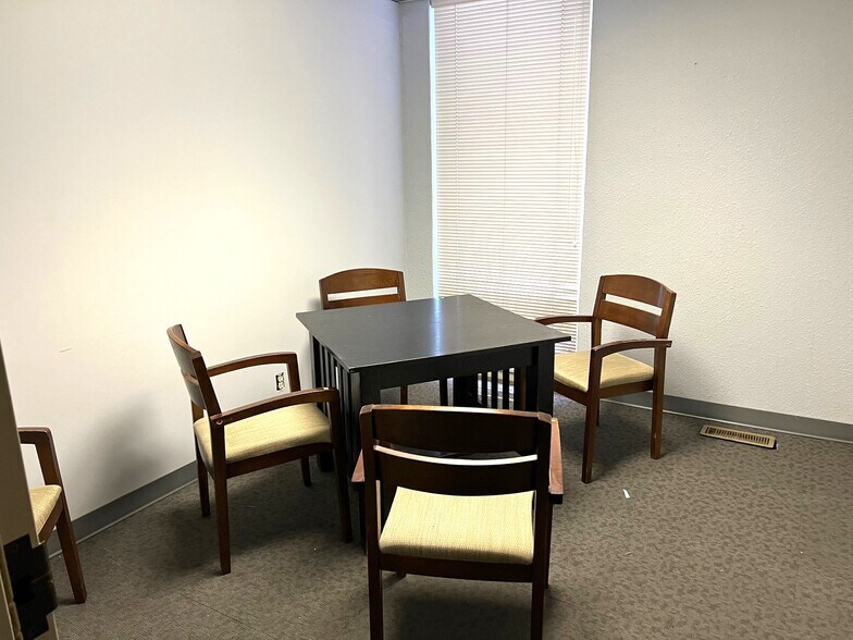 More Photos Of 210 N Longwood St, Rockford Medical For Sale