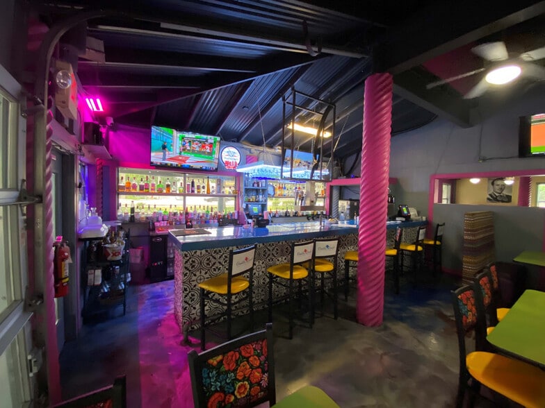 More Photos Of 1701 N Rock Springs Rd, Apopka Restaurant For Sale