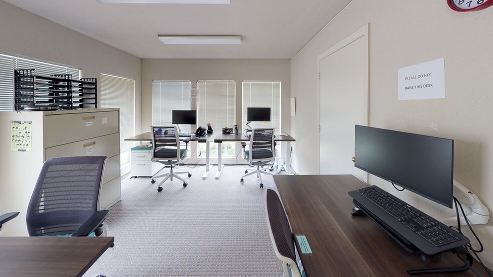 More Photos Of 1208 Bent Oaks Ct, Denton Office Residential For Sale