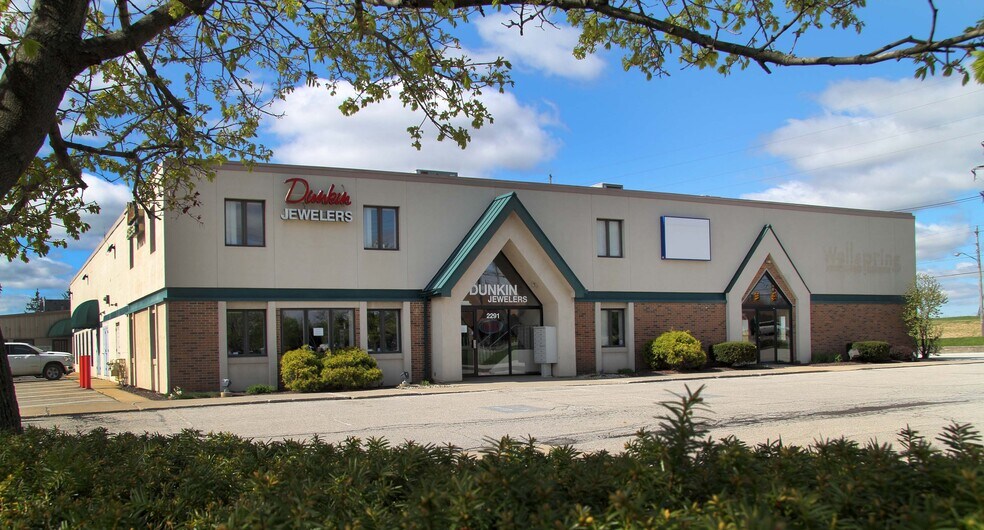 More Photos Of 2291 W 4th St, Ontario Office For Lease