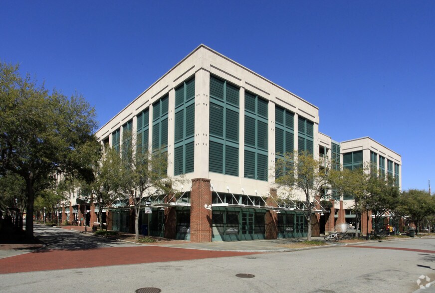 Primary Photo Of 24-28 Ann St, Charleston Parking Garage For Lease