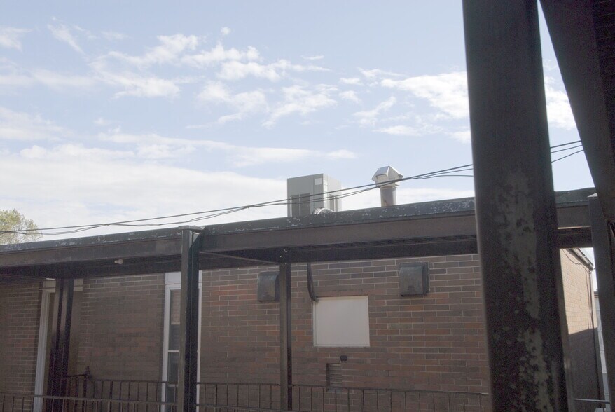 More Photos Of 1100 Arthur St, Iowa City Apartments For Sale