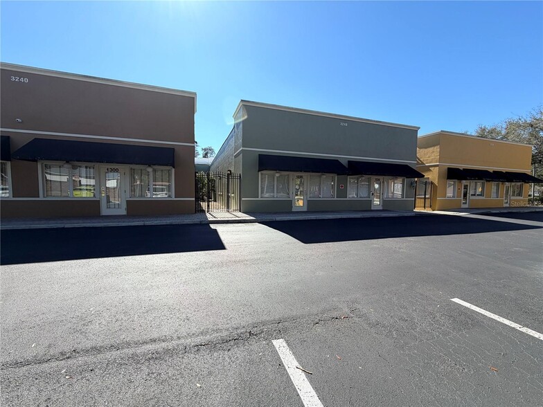 More Photos Of 3246 W Lake Mary Blvd, Lake Mary Office For Sale