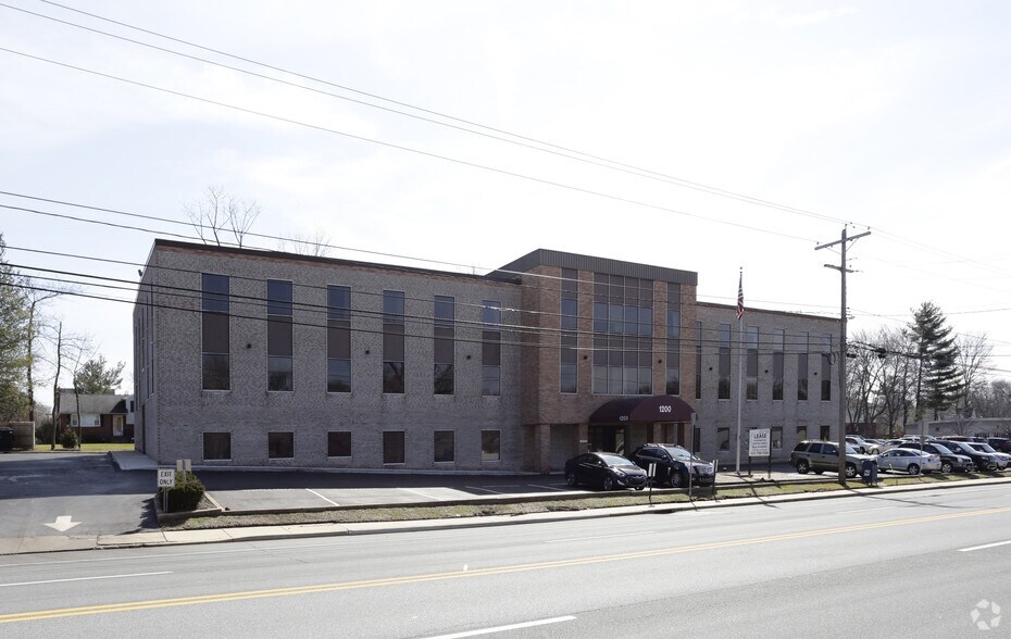 More Photos Of 1200 Philadelphia Pike, Wilmington Office For Sale