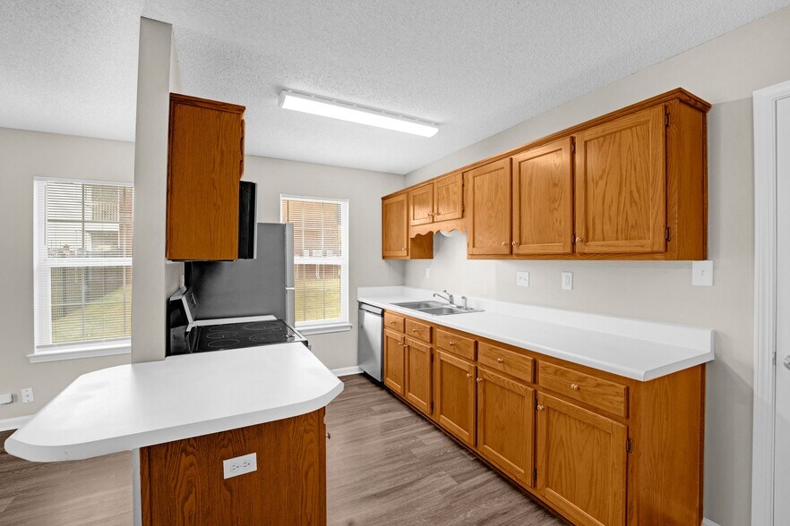 More Photos Of , Southaven Multifamily For Sale