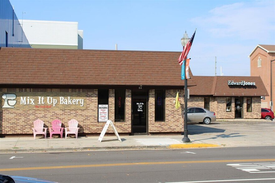 More Photos Of 68 N Main St, Fond Du Lac General Retail For Sale