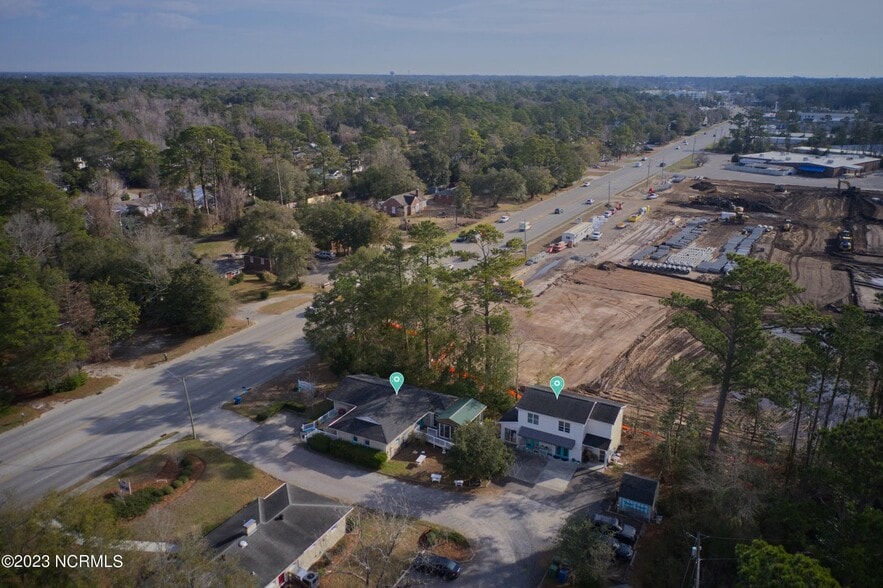 More Photos Of 5018 Oleander Dr, Wilmington Office Residential For Sale