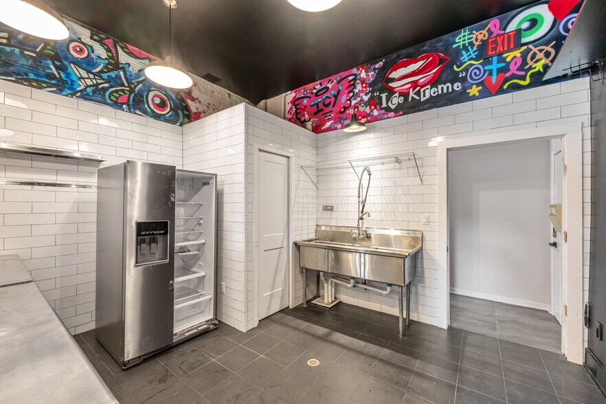 More Photos Of 67 Park Ave, Bloomfield Apartments For Sale