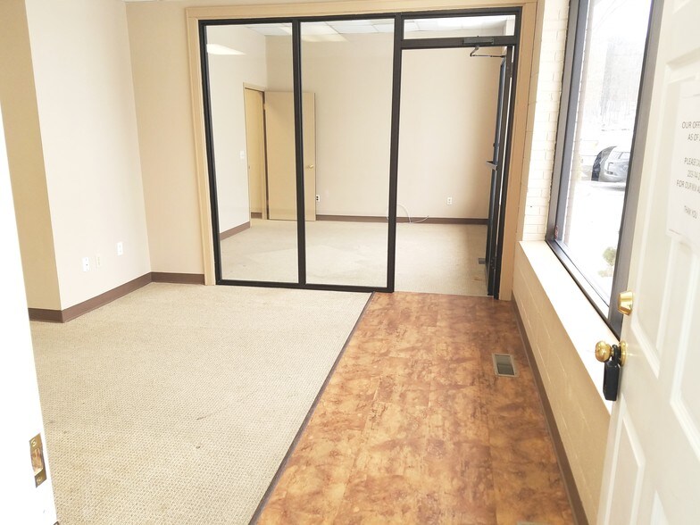 More Photos Of 724 Danbury Rd, Ridgefield Office For Lease