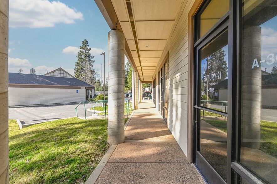 More Photos Of 1111 Dunbar Rd, Arnold Office For Sale