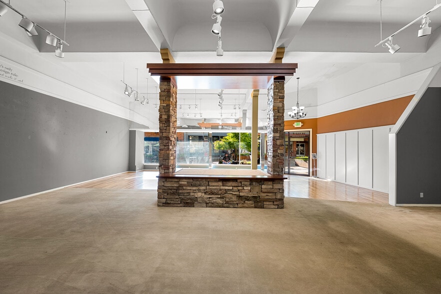More Photos Of 161 Mill St, Grass Valley Freestanding For Sale