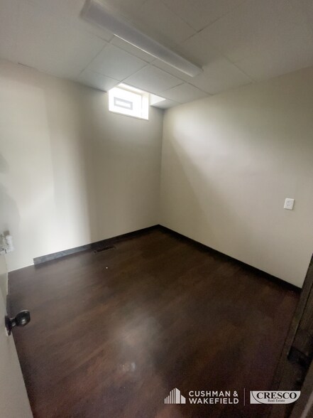 More Photos Of 1026 Pearl Rd, Brunswick Medical For Lease