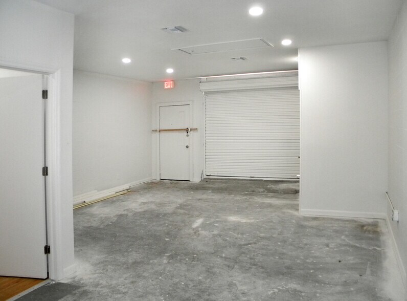 More Photos Of 4300-4304 Plymouth St, Jacksonville Unknown For Lease