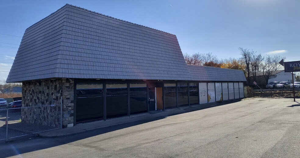 More Photos Of 8100 Bristol Pike, Levittown Freestanding For Sale