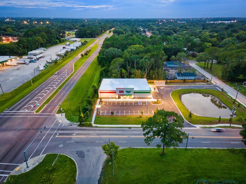 More Photos Of 3134 N Canal St, Jacksonville Freestanding For Sale