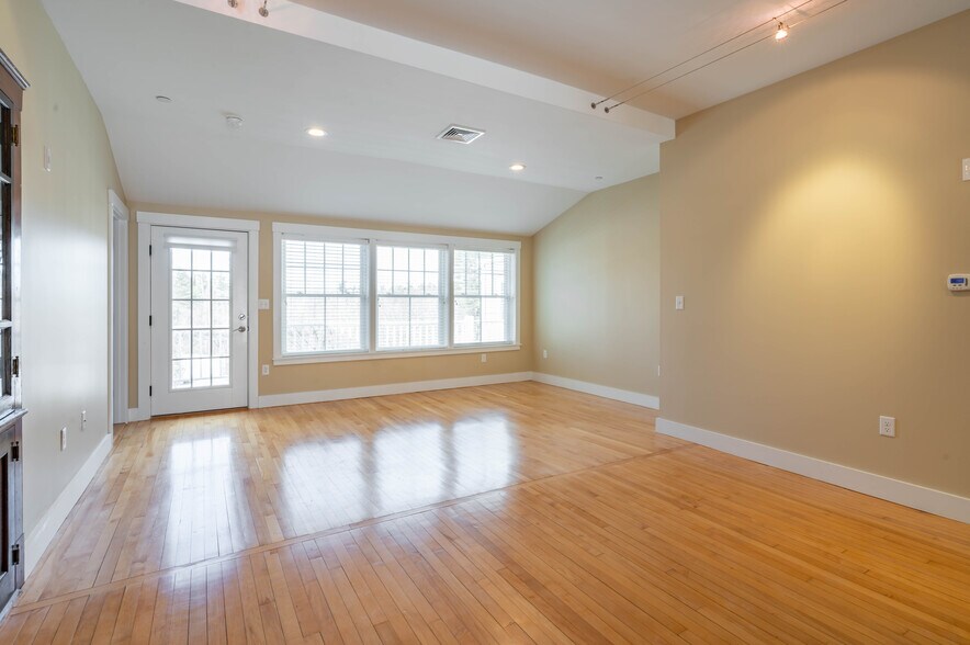 More Photos Of 26 N Main St, Mont Vernon Apartments For Sale