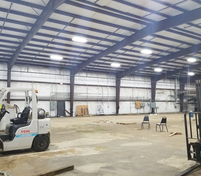 More Photos Of 1841 Amity Hill Rd, Statesville Warehouse For Lease