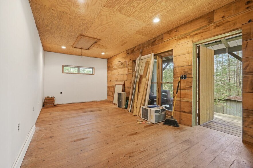 More Photos Of 400 Mulberry Gap Rd, Ellijay Hospitality For Sale