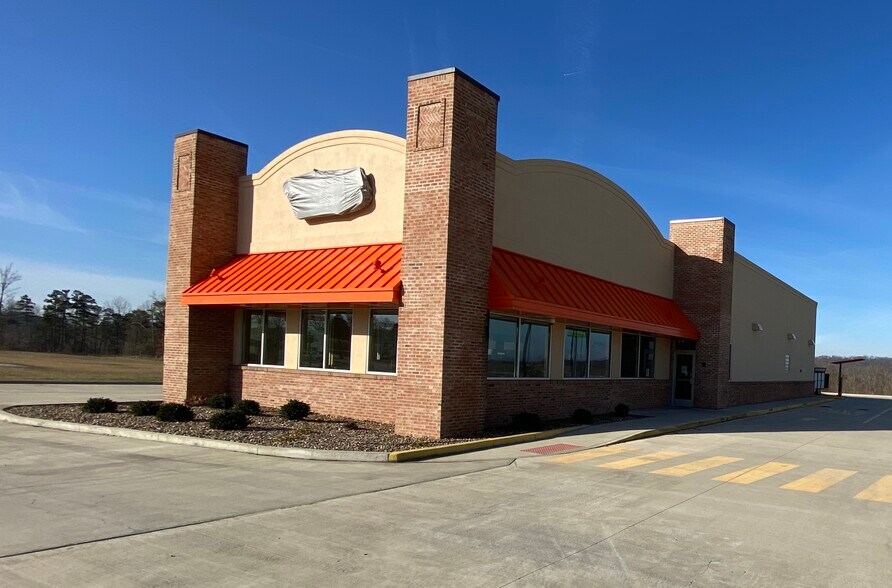 More Photos Of 2800-2838 Mountaineer Blvd, Charleston Unknown For Lease