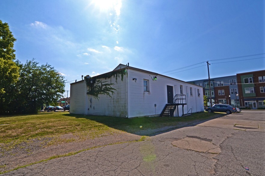 More Photos Of 1248 Mt Vernon Ave, Columbus Religious Facility For Lease